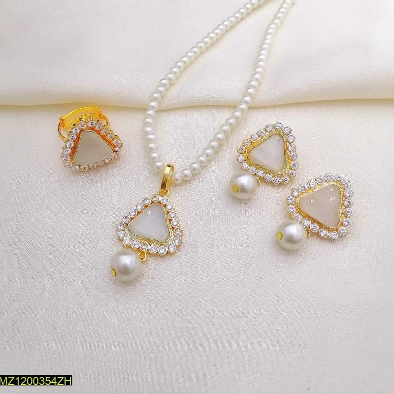 Pearls jewellery set