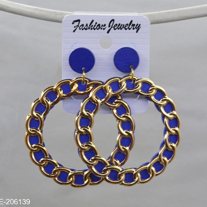 Stylish earrings