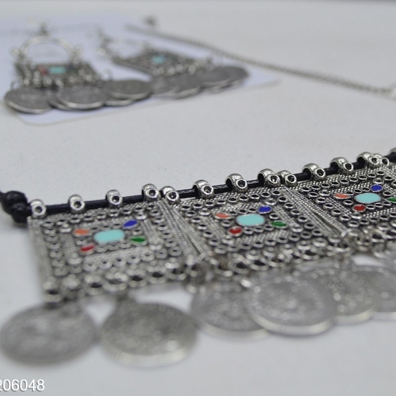 Trendy jewellery set