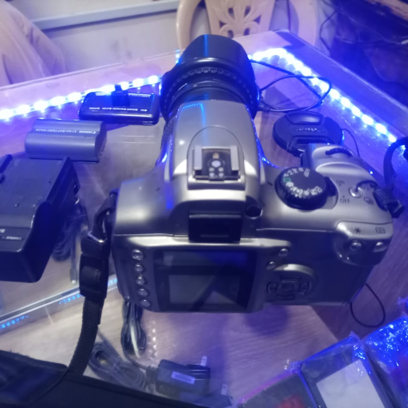 Canon Camera DSLR
