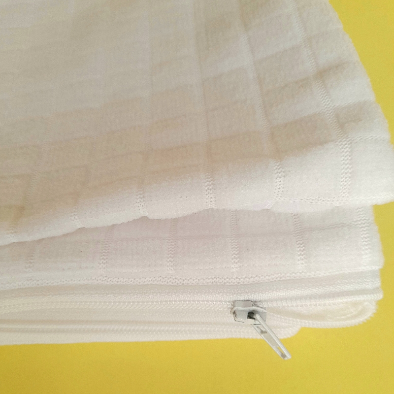 Waterproof zipper jacquard pillow cover pair