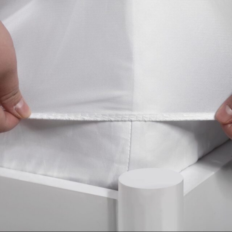 Waterproof mattress protector with waterproof pillow pair
