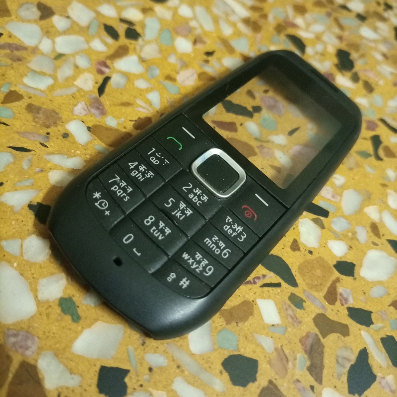 Nokia 1616 front Body