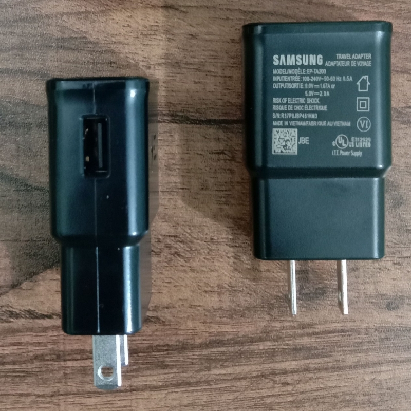 Samsung EP-TA200 Adaptive Fast Charger 100 % Original for Galaxy S10 S10 Pl