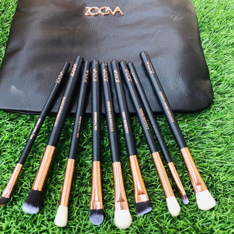 Zoeva Pack Of 12 Brushes With Pouch