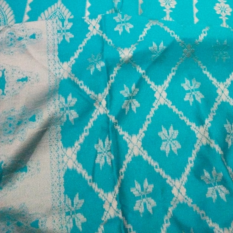 Riwayat lawn babarsi jaquard