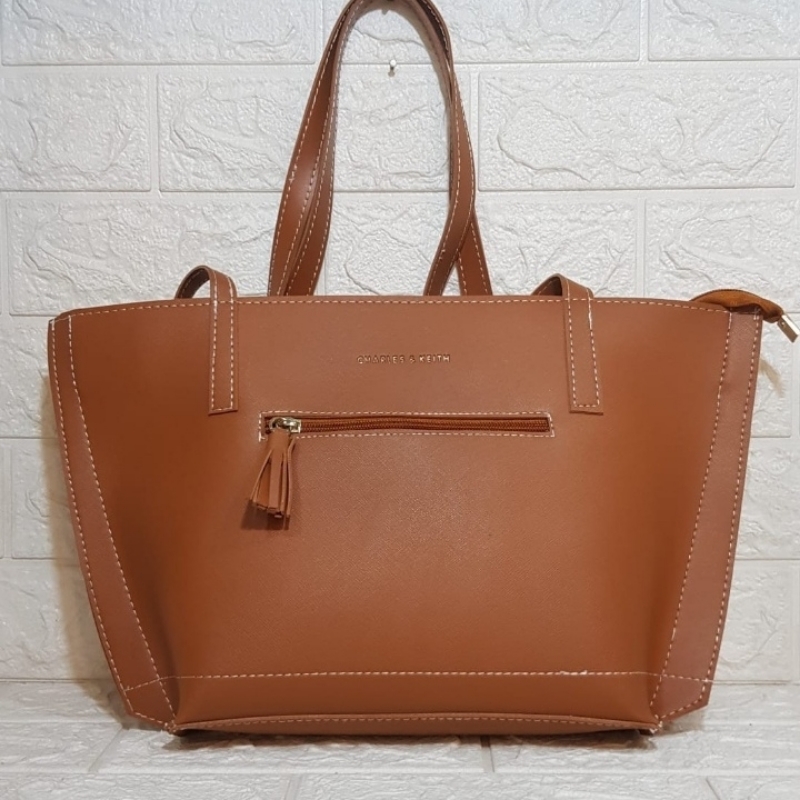 Hand bag