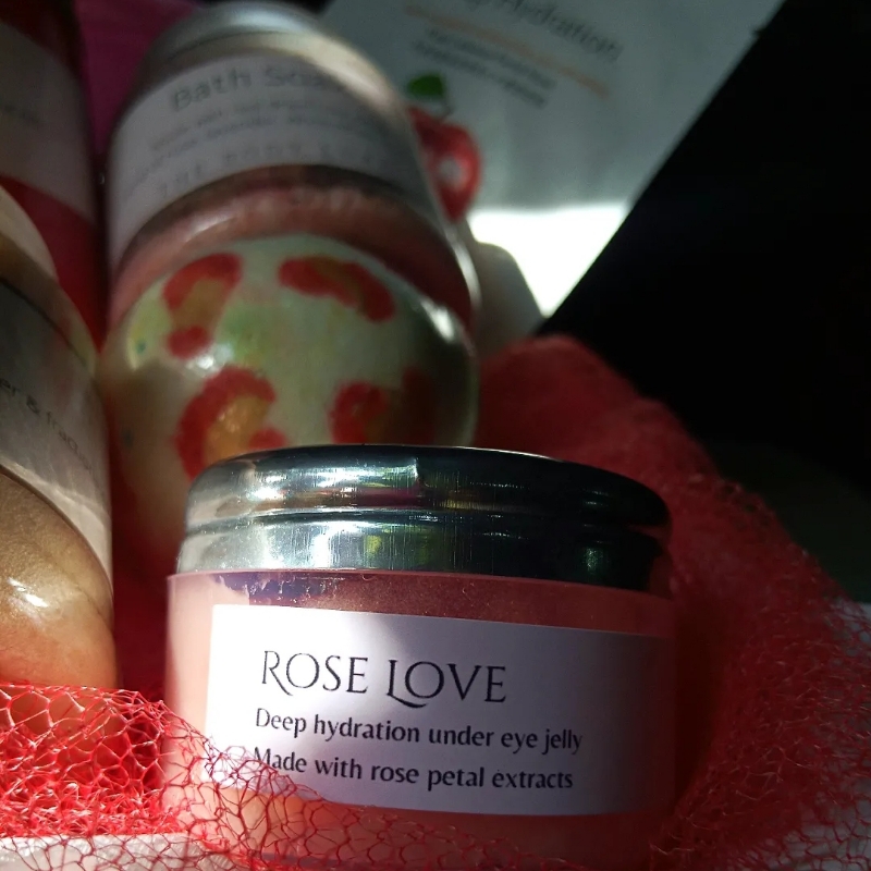 Skin Hydration Box - Set Of 9 Full Size Products