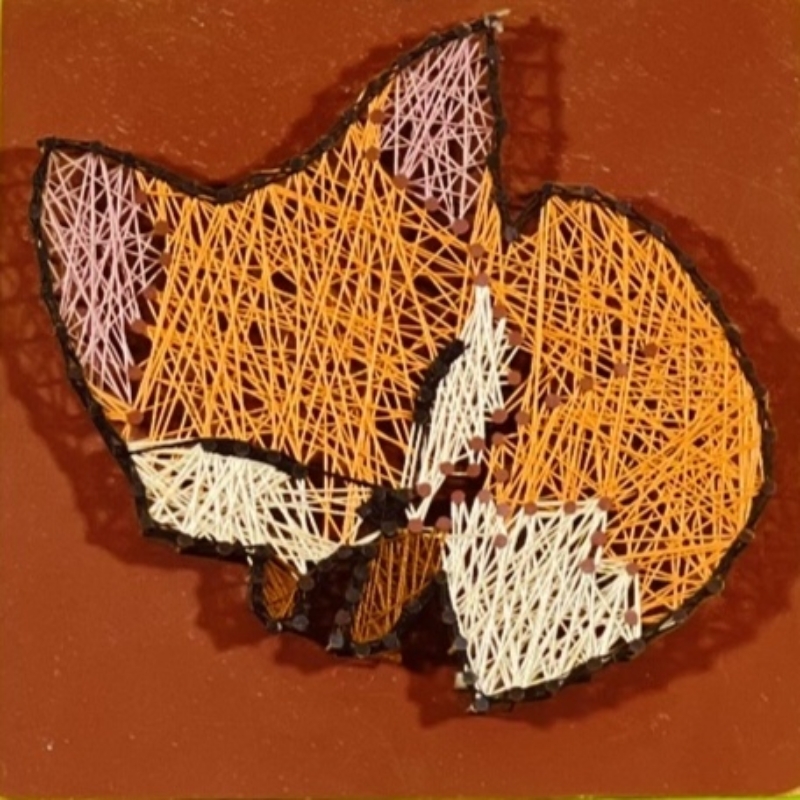 String Art sleeping Fox