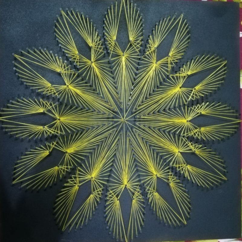 String Art Golden flower