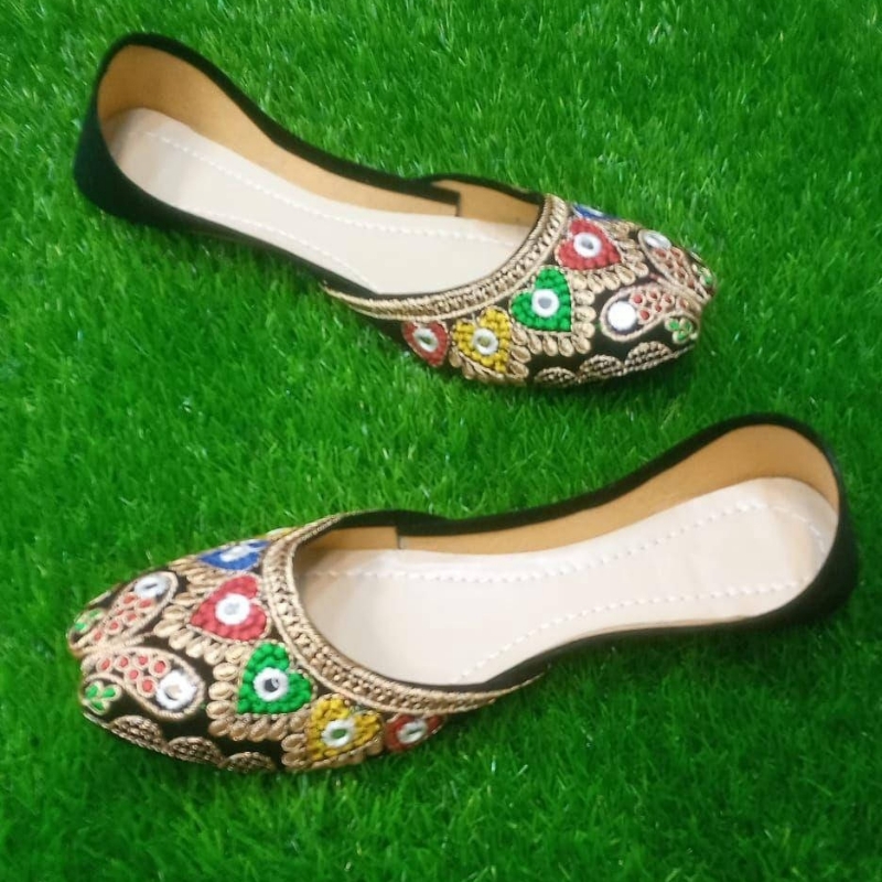 Farmal Wear Khussa