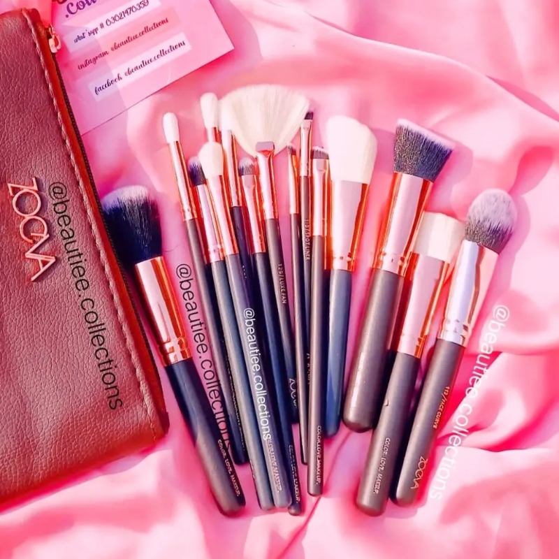 Zoeva professional makeup brushes set with pouch