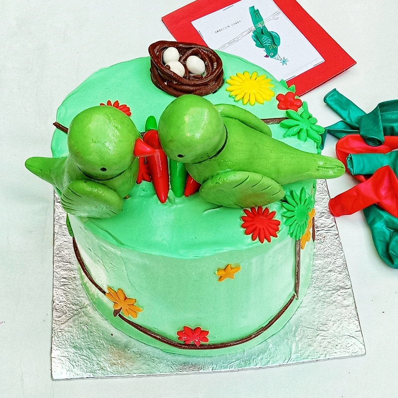 Parrot theme cake ( 3lbs)