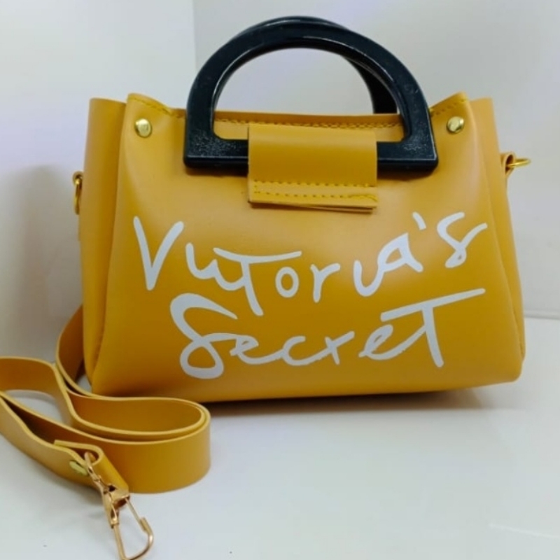 Mini hand bag