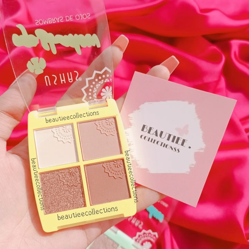 Mini eyeshadow palette