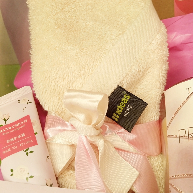 Galentine's day special bath & body care pink gift box for friends.