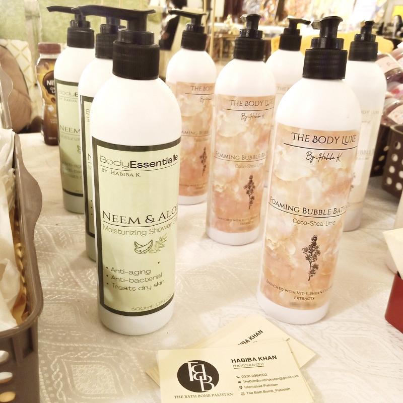 High Bubbles - Foaming Bubble Bath Gel With Vit-e