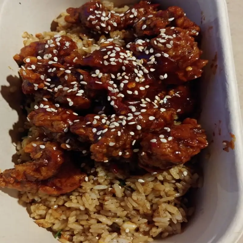 Korean Chicken Bowl with Rice