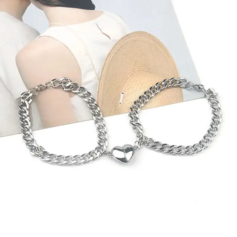 Heart Love Bracelet for Men and Women - 2pcs/Set Pair of Magnetic Chain for Couples
