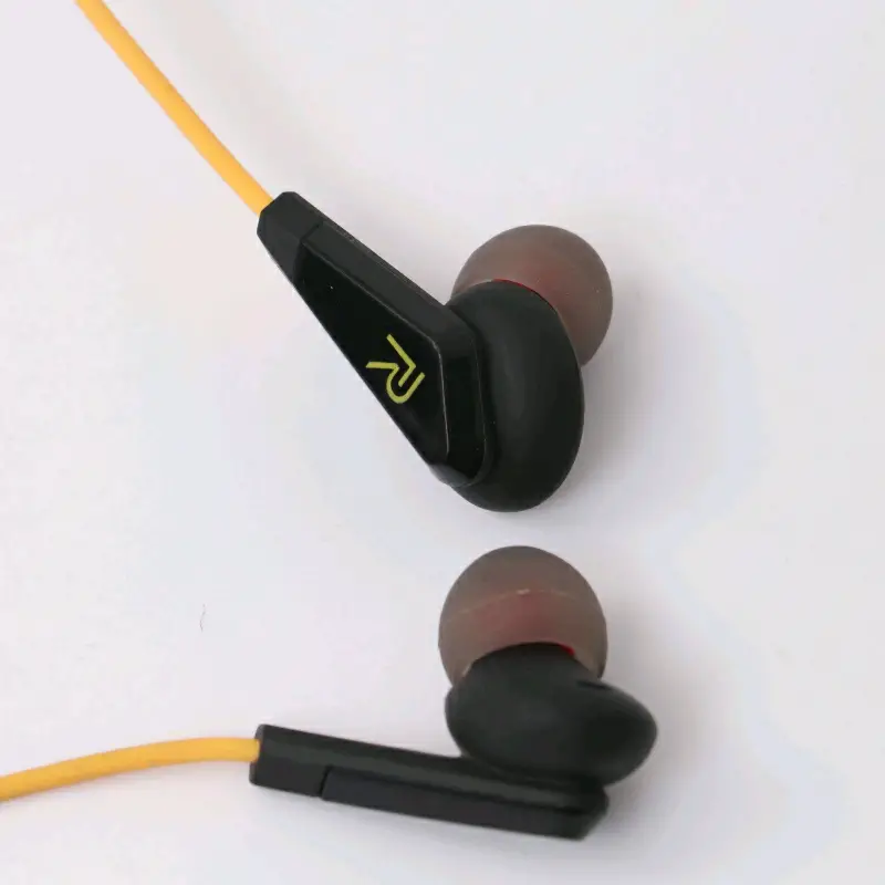 Neck band