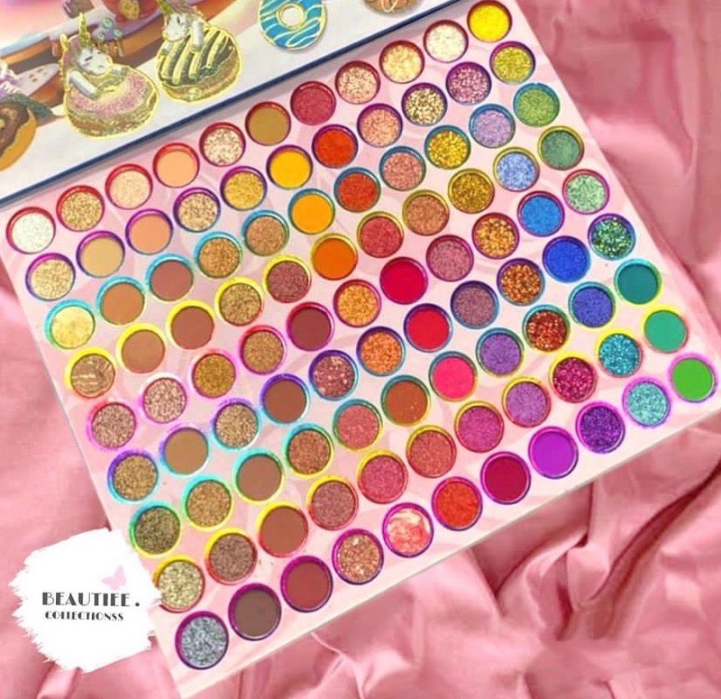 Sweet Large Eyeshadow Pallet