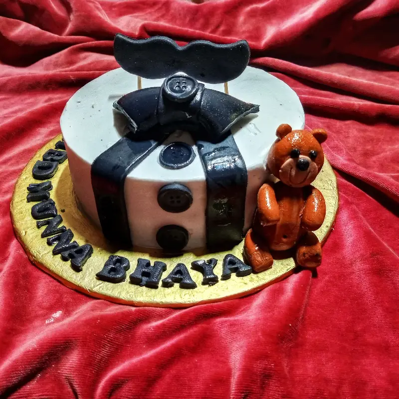 Suit Cake