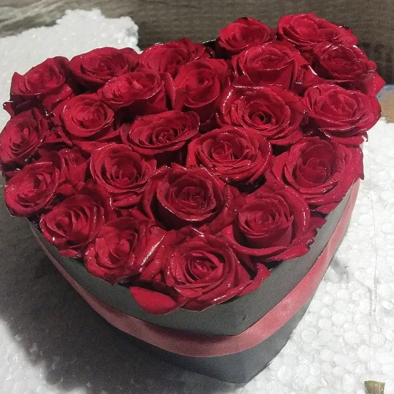 Fresh Flowers Heart Shape Box 