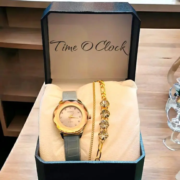 Ladies elegant watch with bracelat