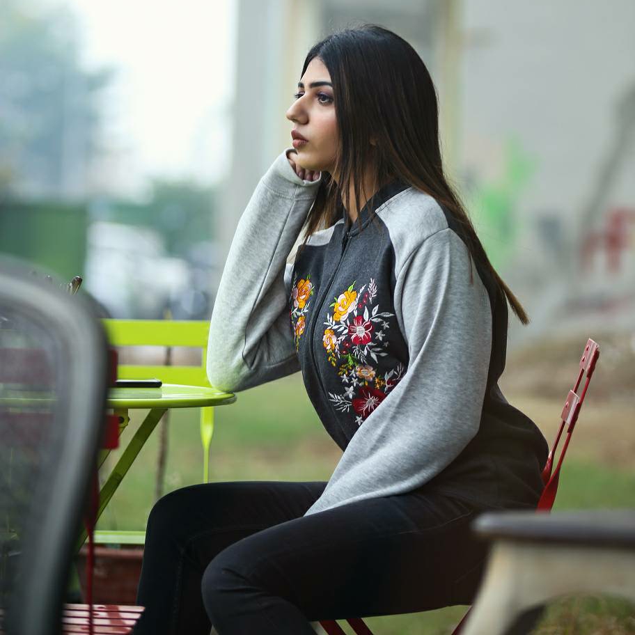 CHARCOAL EMBROIDERED ZIPPER spd 636