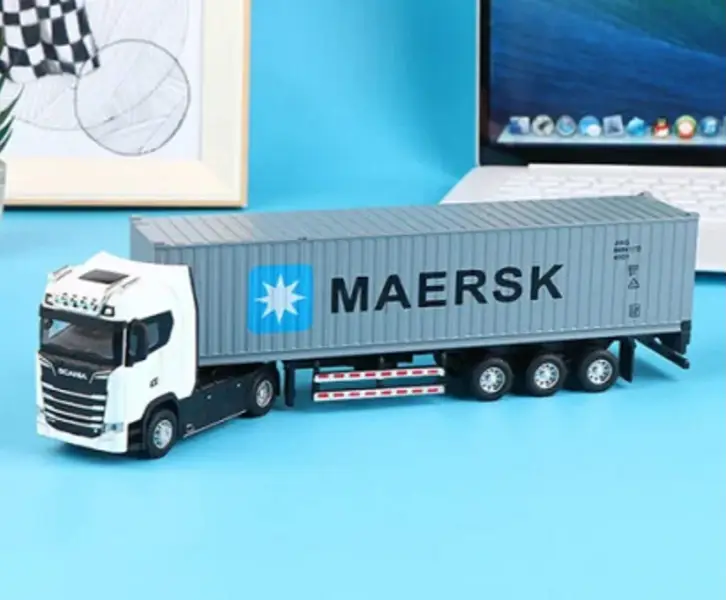 1:50 Scale Diecast Alloy Truck Head Model Toy Container Truck Pull Back With Light