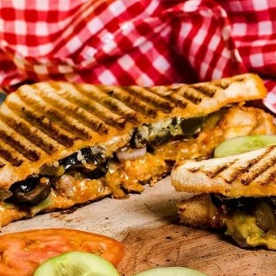 Smoked Chicken Sandwich