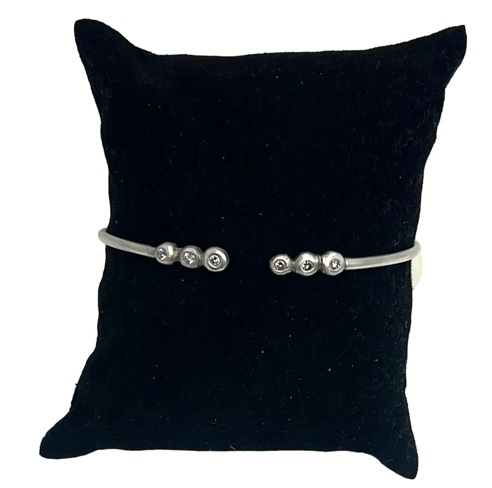 DIAMOND FLEXIBLE THIN CUFF