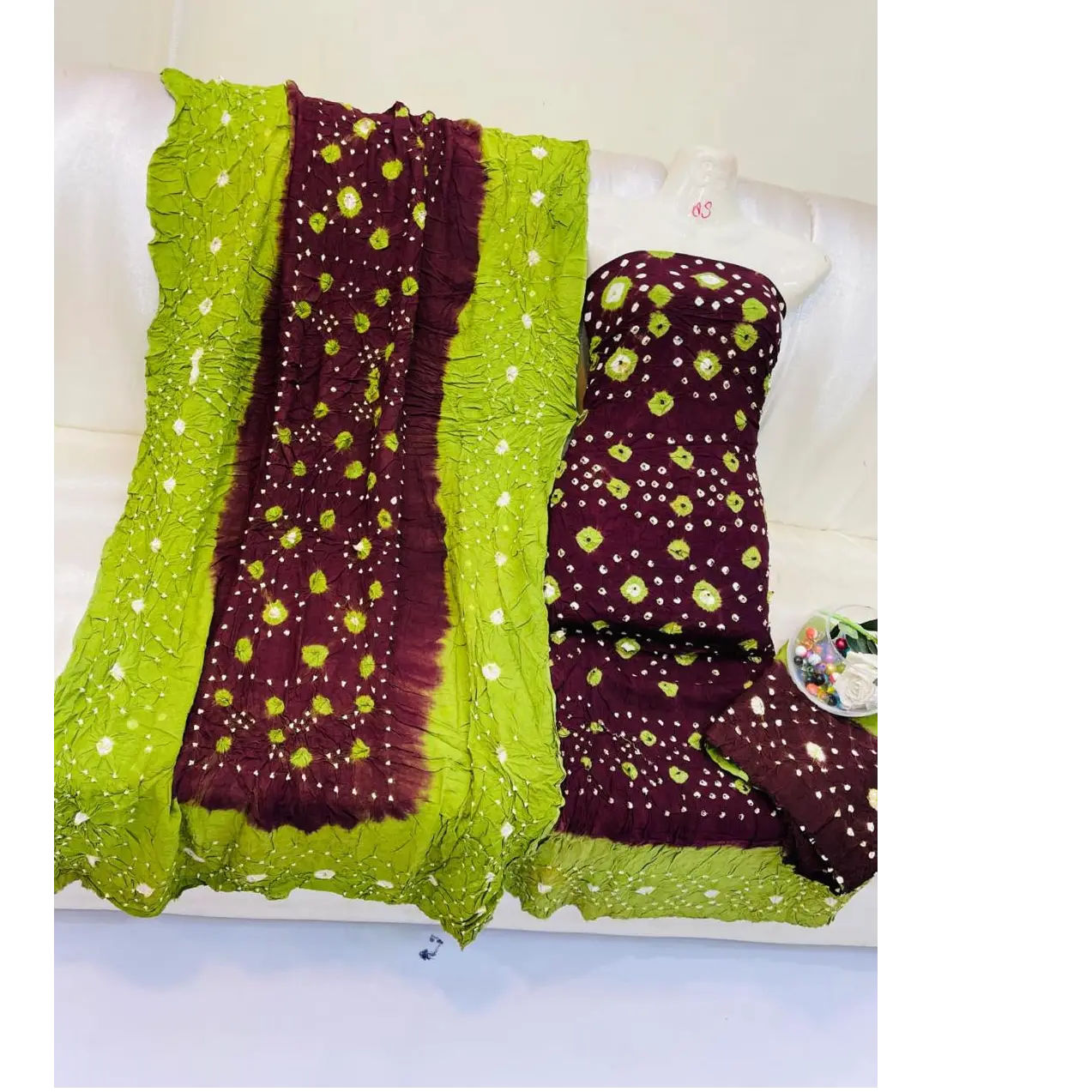 Royal Bahawalpuri Chunri 4PC Lawn Suit  Handcrafted Elegance