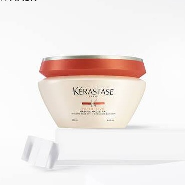 Masque Magistral