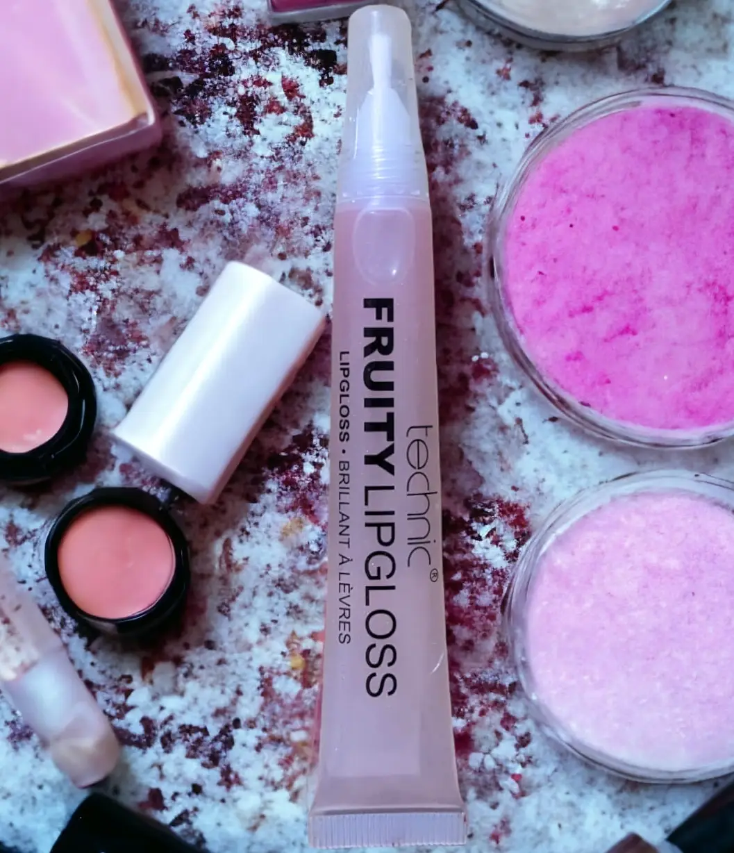 Technic Brush On Fruity Lip Gloss