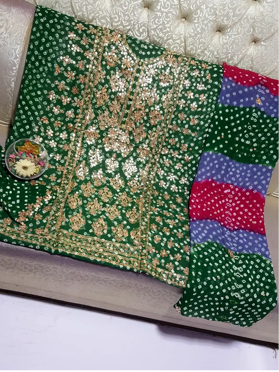 Chuniri Aree & Gotta Work 2Pc Collection