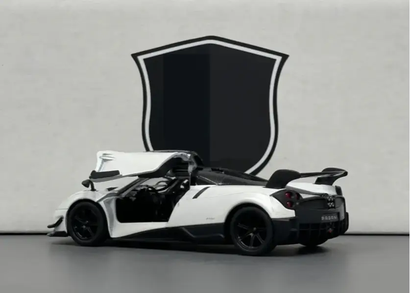 1:36 kinsmart 2016 Pagani Huayra BC Diecast model