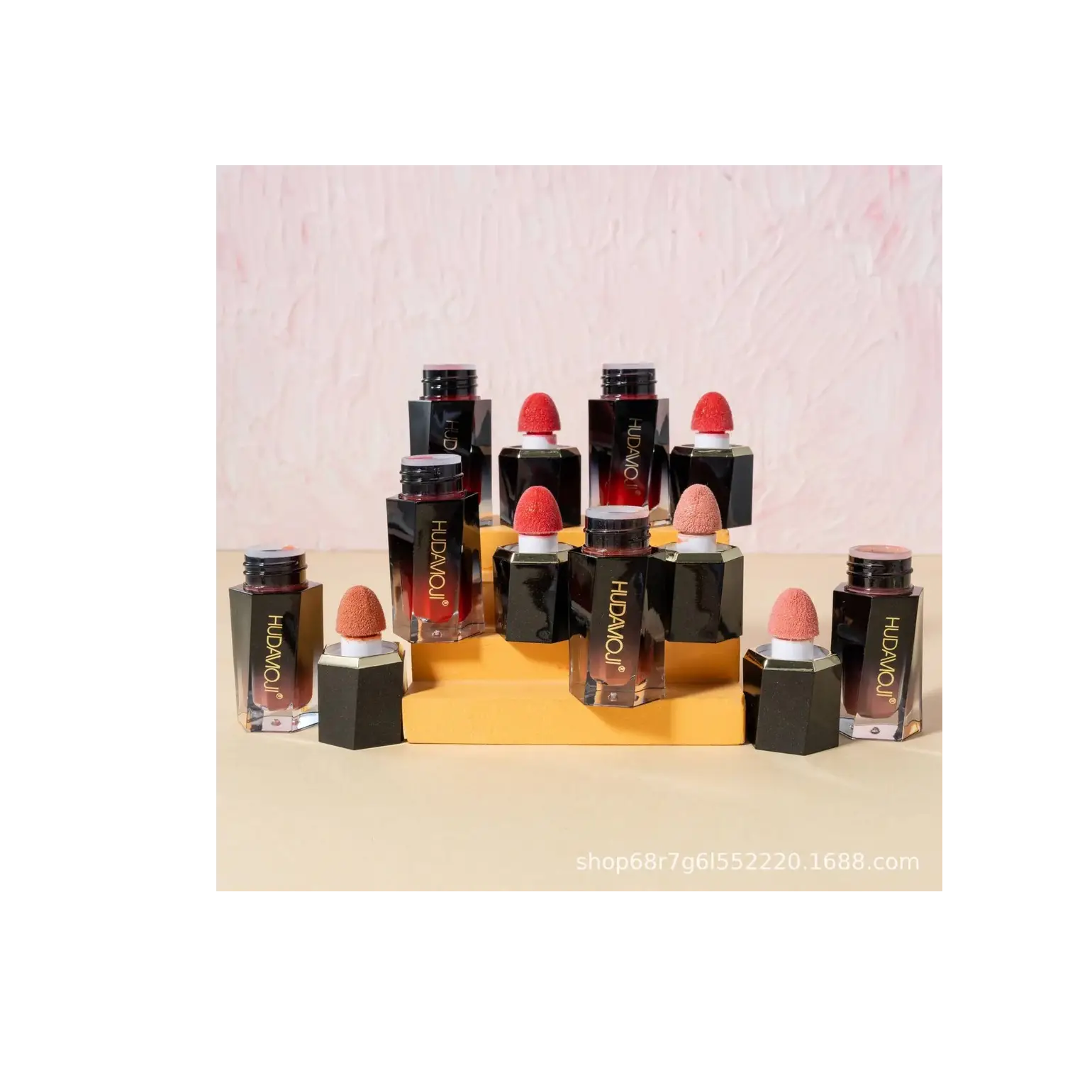 HUDA MOJI CUSION BLUSH 6pcs  set....