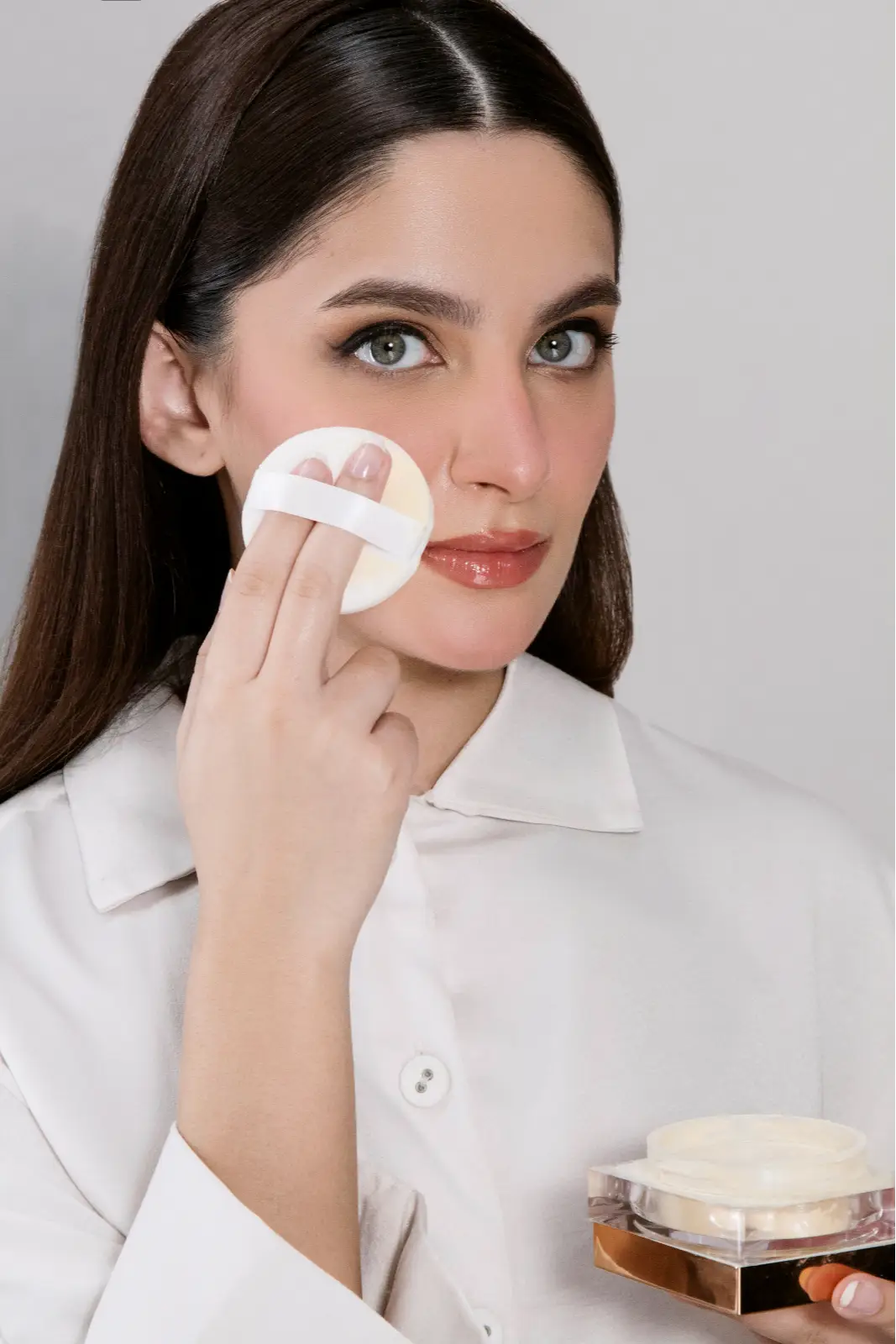 Setting Powder Tanned