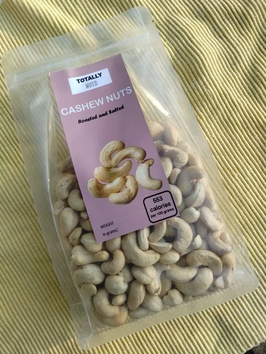 TOTALLY NUTS Cashew Nuts Roasted and Salted