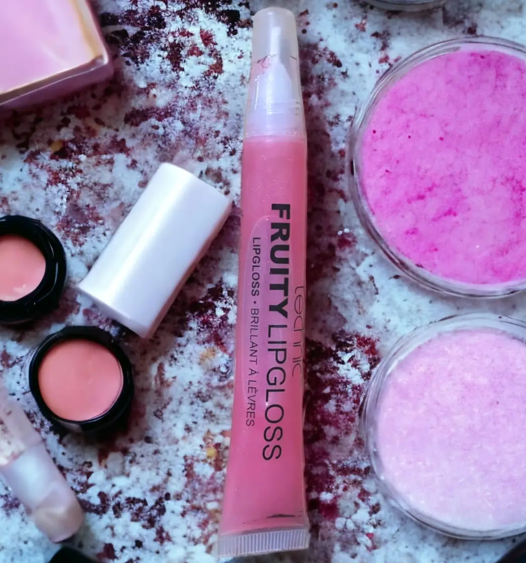 Technic Brush On Fruity Lip Gloss