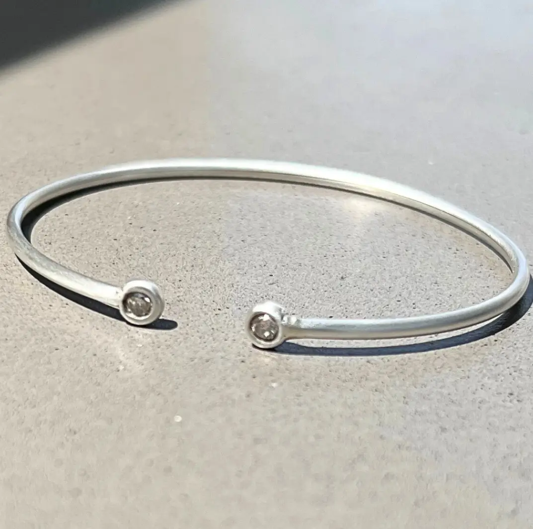 CHAMPAGNE DIAMOND CUFF