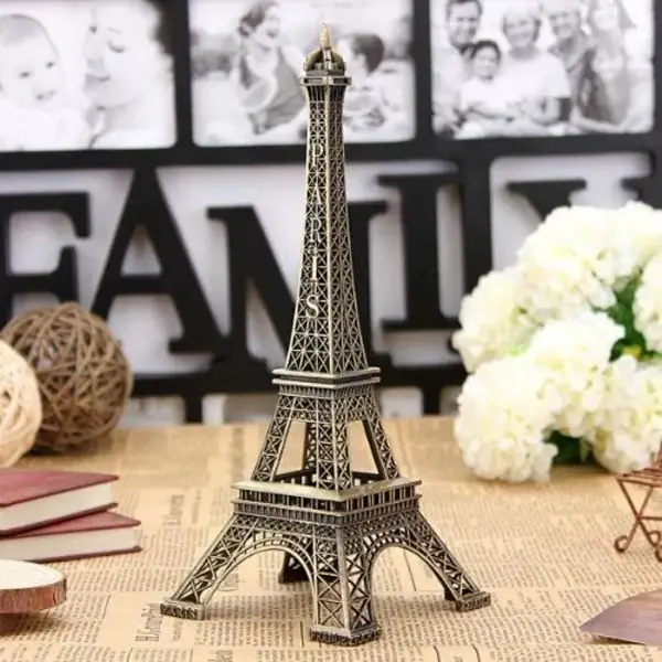 Eiffel Tower Showpiece Metal Eiffel Tower Eiffel Tower Figurine Metal Paris Eiffel Tower Metal Craft Famous  Landmark Building Metal Statue For Gift & Home