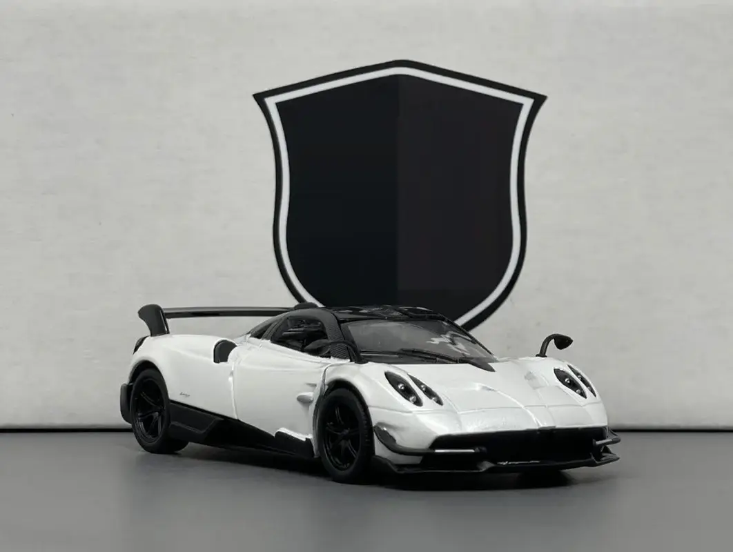 1:36 kinsmart 2016 Pagani Huayra BC Diecast model